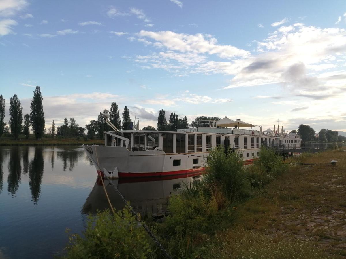Florentina Boat Litoměřice Εξωτερικό φωτογραφία