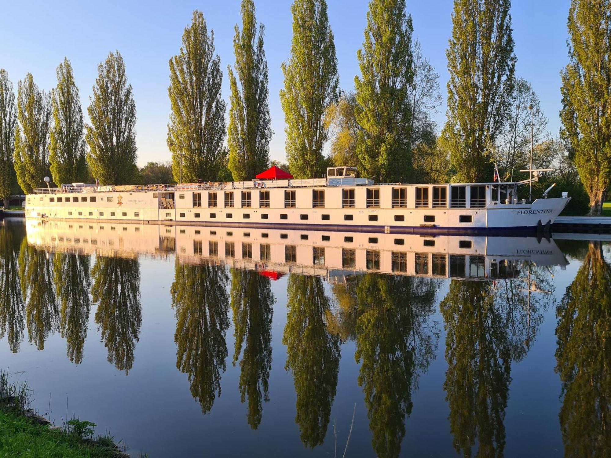 Florentina Boat Litoměřice Εξωτερικό φωτογραφία