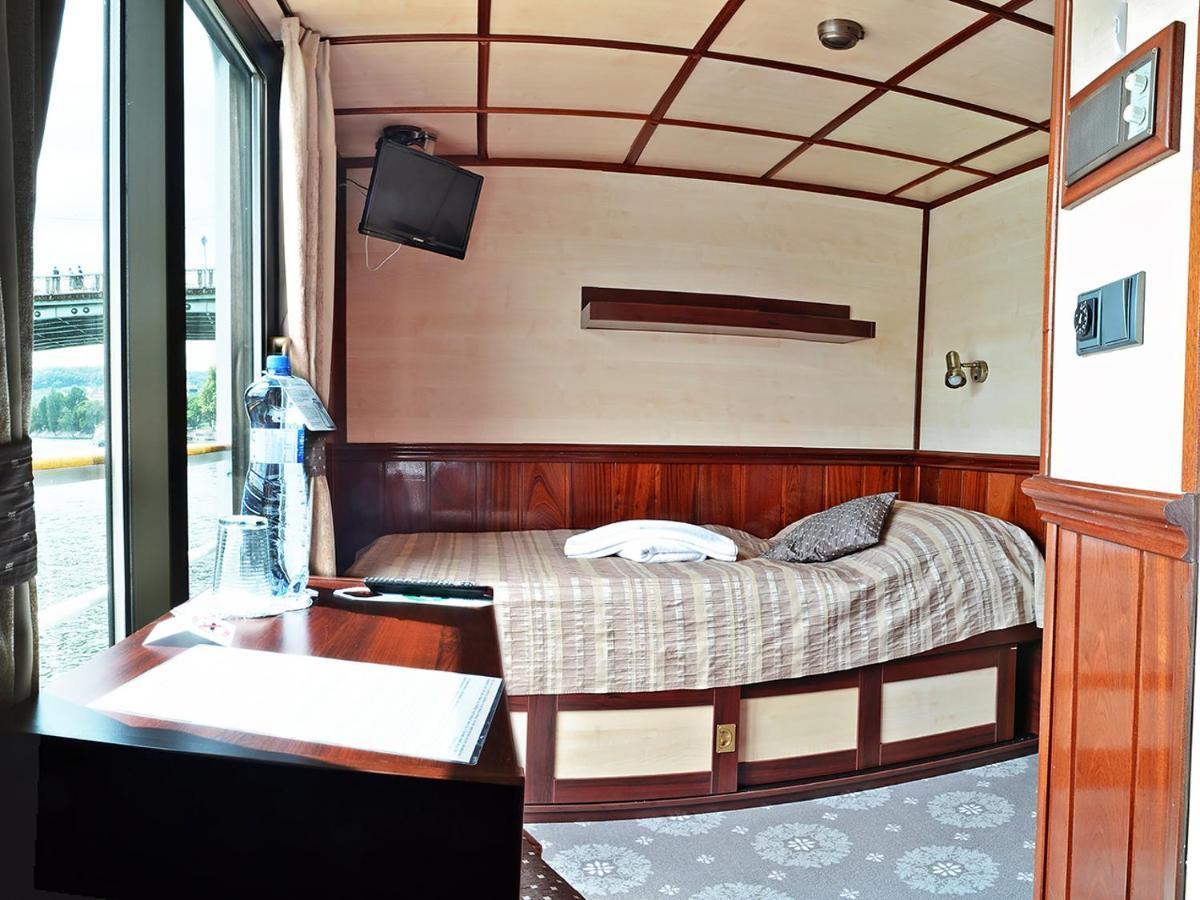 Florentina Boat Litoměřice Εξωτερικό φωτογραφία